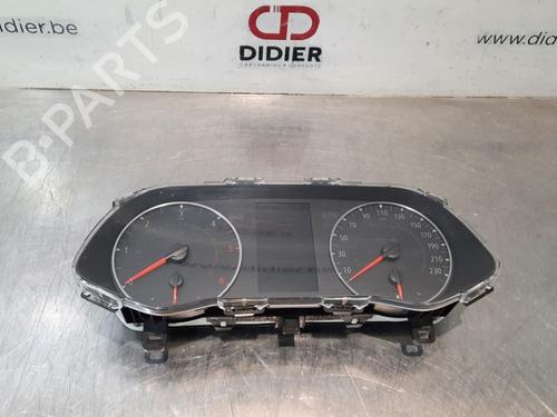 Used Instrument cluster RENAULT CAPTUR II (HF_) Blue dCi 115 (HFAD) (116 hp) 10812645