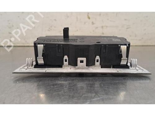 Headlight switch BMW 5 Touring (G31) 518 d Mild-Hybrid | BP37498972I24 - Image 3