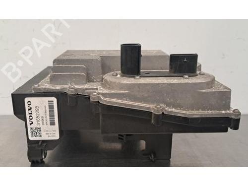 Used Electronic module VOLVO XC60 II (246) T5 AWD (250 hp) 30046829