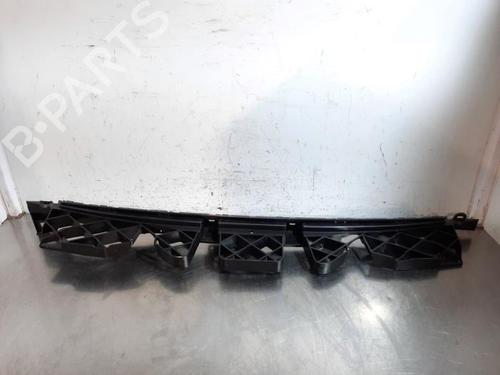 Used Support PEUGEOT 2008 II (UD_, US_, UY_, UJ_, UR_, UC_) 1.2 PureTech 130 (USHNS, URHNS) (130 hp) 24600275