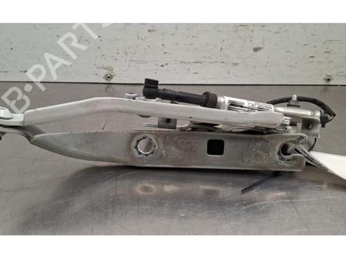 Used Hinge/Door check strap Hinge/Door check strap 39624545 39624545