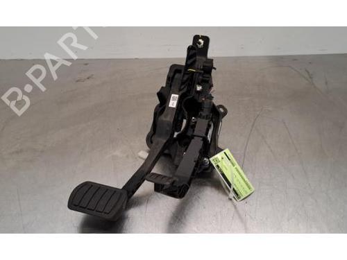 Used Pedal CITROËN C4 X (BD_, BE_, BF_) 1.2 PureTech 100 (BDHNEA) (101 hp) 30310429