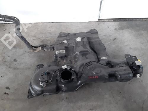 Used Fuel tank Fuel tank RENAULT MEGANE IV Hatchback (B9A/M/N_) 1.5 dCi 110 (B9A3) (110 hp) 10889139 10889139