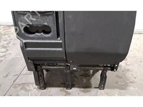Right front seat VW CRAFTER Platform/Chassis (SZ_) 2.0 TDI RWD (SZB, SZC, SZD, SZH, SZI, SZO, SZP, SZQ, SZU... | BP32161668C16
