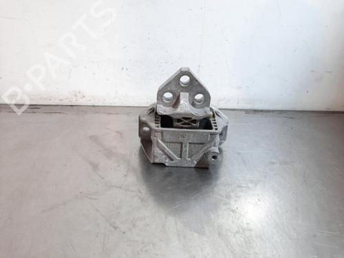 Used Gearbox mount Gearbox mount FIAT TIPO Estate (356_, 357_) 1.5 T4 Hybrid (131 hp) 35935343 35935343