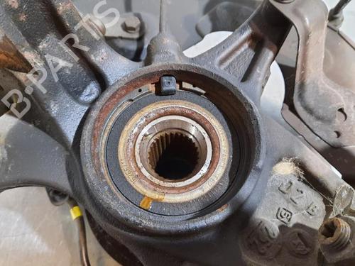 Right front steering knuckle PEUGEOT 308 II (LB_, LP_, LW_, LH_, L3_) 1.6 GT 205 | BP23633121M26 