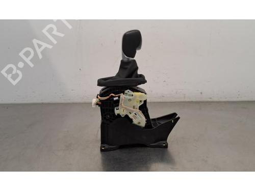 Used Gear lever RENAULT MEGANE IV Hatchback (B9A/M/N_) 1.6 E-TECH 160 (B9NH) (160 hp) 29871945