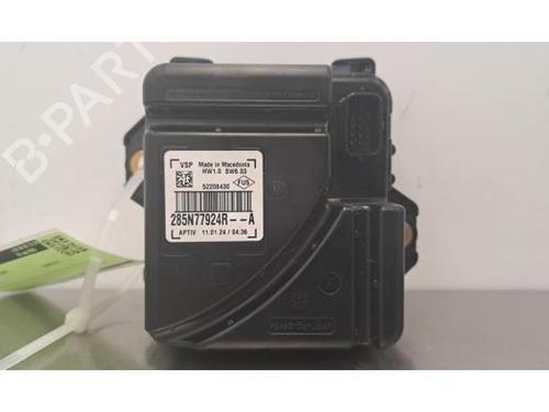 Elektronisk modul RENAULT ARKANA I (LCM_, LDN_) 1.6 E-TECH 145 (LDMU) (143 hp) 29818011