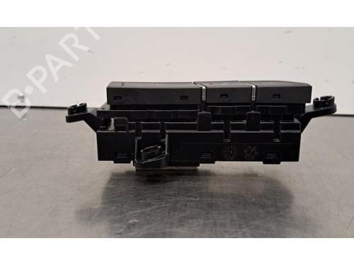 Switch KIA CEE'D Hatchback (ED) 1.6 CVVT | BP30915716I30