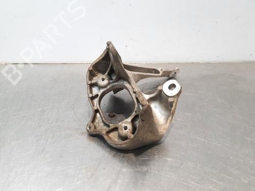 Used Gearbox mount MERCEDES-BENZ VITO Mixto (Double Cabin) (W447) 109 CDI (447.701, 447.703, 447.705) (88 hp) 11231892