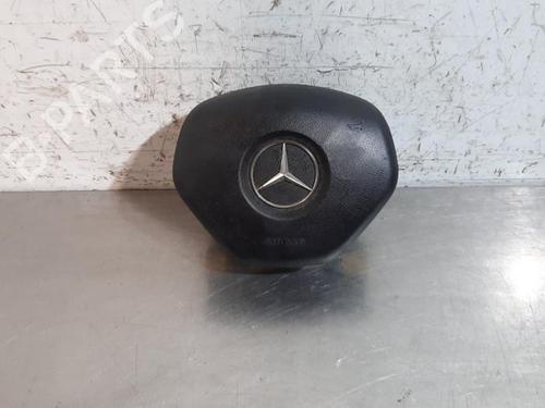 Used Driver airbag MERCEDES-BENZ CLA Coupe (C117) CLA 180 CDI / d (117.312) (109 hp) 29389192