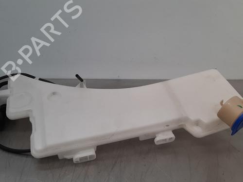 Used Windscreen washer tank PEUGEOT 3008 II SUV (MC_, MR_, MJ_, M4_) 1.2 THP/ PureTech 130 (MRHNSM, MRHNSU, MRHNSJ, MRHNYW,... (131 hp) 15791806