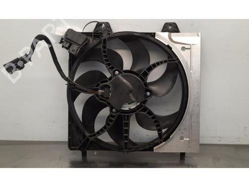 Used Radiator fan Radiator fan PEUGEOT 2008 II (UD_, US_, UY_, UJ_, UR_, UC_) 1.2 THP / PureTech 155 (USHNNS, URHNNS, UXHNJP, URHNJP,... (155 hp) 34198563 34198563