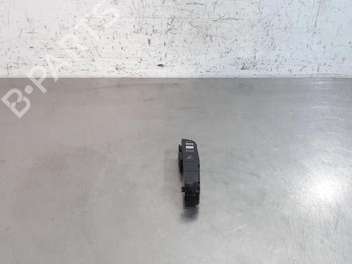 Used Switch MERCEDES-BENZ C-CLASS (W205) C 160 (205.044) (129 hp) 27992528
