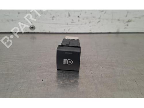 Used Switch Switch TOYOTA YARIS CROSS (MXP_) 1.5 Hybrid AWD-i (MXPJ16) (131 hp) 40289199 40289199