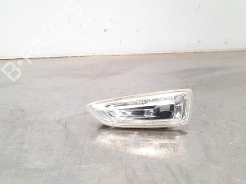 Used Left front indicator OPEL CROSSLAND X / CROSSLAND (P17, P2QO) 1.2 (75) (110 hp) 17111661