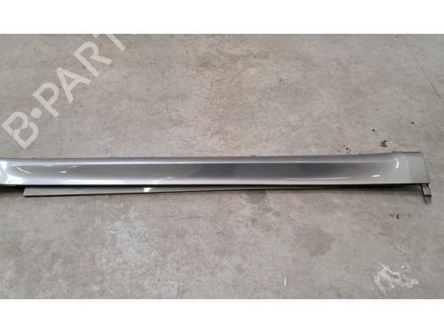 Faldon derecho Faldon derecho BMW X5 (F15, F85) M 50 d (381 hp) 36480341 36480341