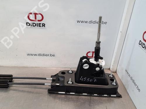 Used Gear lever VW GOLF VIII (CD1, DA1) 1.5 TSI (131 hp) 10894985