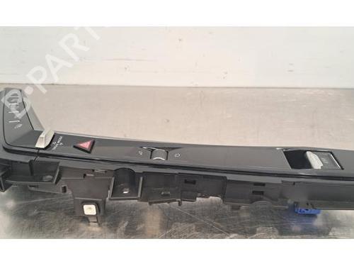 Switch PEUGEOT 308 III (FB_, FH_, FP_, F3_, FM_) PureTech 130 (FPHNSL, FPHNST) | BP28012229I30