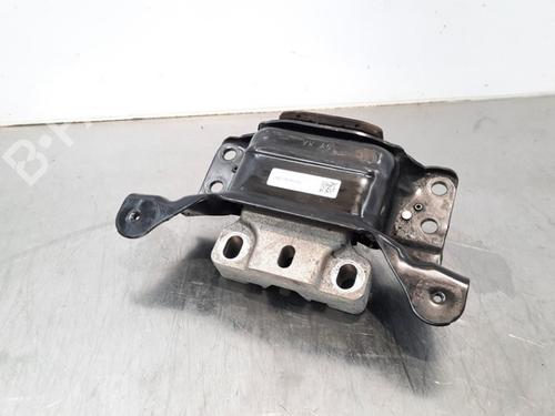 Used Engine mount VW GOLF VIII (CD1, DA1) 1.5 TSI (150 hp) 15358030