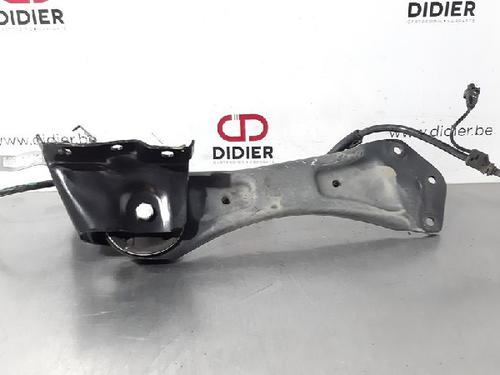 Used Right rear suspension arm MERCEDES-BENZ CLA (C118) CLA 200 (118.387) (163 hp) 10883422