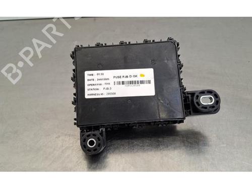 Fuse box LAND ROVER RANGE ROVER V (L460) D300 MHEV AWD | BP36508598E1 - Image 4