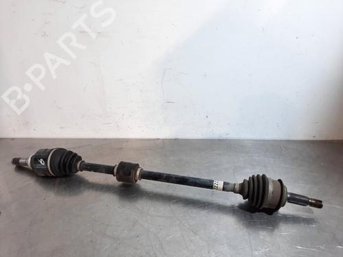 Used Right front driveshaft TOYOTA YARIS (_P13_) 1.5 Hybrid (NHP130_, NHP130) (101 hp) 15034052
