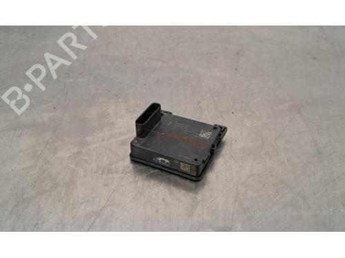 Elektronisk modul PEUGEOT 308 III (FB_, FH_, FP_, F3_, FM_) Hybrid 225 (F3DGYT, F3DGNH) (224 hp) 24441597