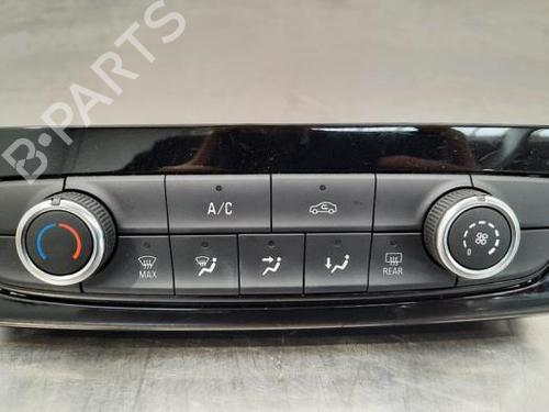 Used Climate control OPEL CORSA F (P2JO) 1.2 (68) (101 hp) 23598363