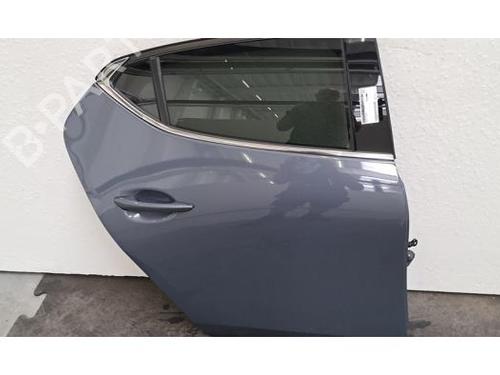 right-rear-door-mazda-3-hatchback-bp-2018-40483607 main image