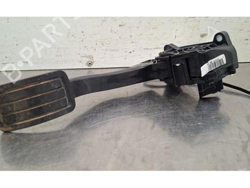 Used Pedal Pedal 39154558 39154558