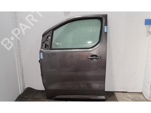 Used Left front door TOYOTA PROACE VERSO Bus (MPY_) 1.5 D4d (MPY1) (120 hp) 32128717