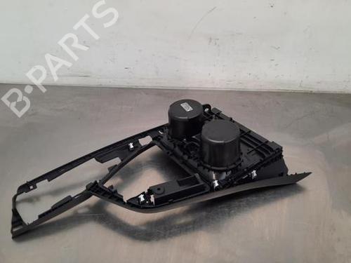 Middle console BMW 2 Coupe (F22, F87) 218 d | BP21675114I22 