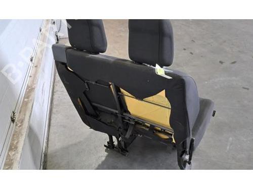 Right front seat PEUGEOT EXPERT Van (V_) 1.5 BlueHDi 120 | BP26589880C16