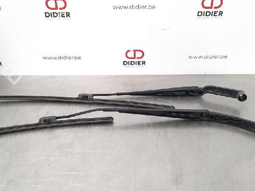 Front windshield wiper arm NISSAN QASHQAI II (J11, J11_) 1.5 dCi | BP15016097C143 