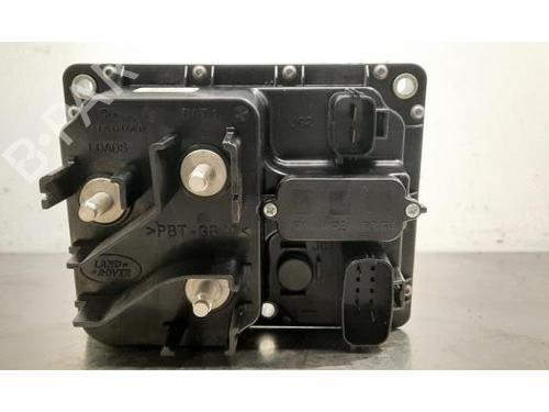 Used Fuse box LAND ROVER DISCOVERY IV (L319) 3.0 SDV6 4x4 (256 hp) 23633089