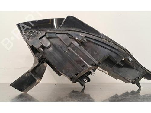 Right taillight PEUGEOT 308 III (FB_, FH_, FP_, F3_, FM_) PureTech 130 (FPHNSL, FPHNST) | BP27168632C35 