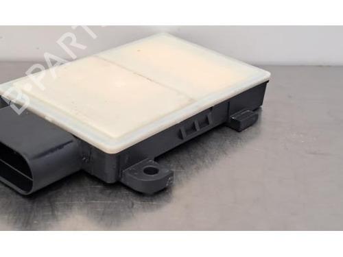 Used Electronic module AUDI E-TRON (GEN) 55 quattro (408 hp) 28067531