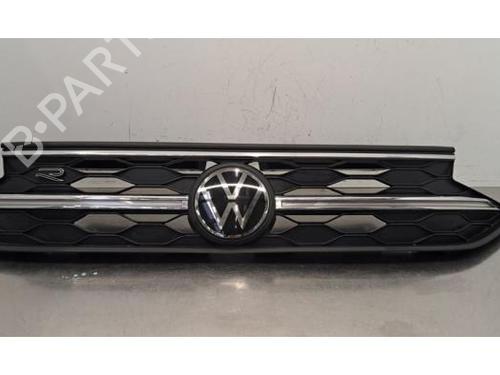grille-vw-taigo-cs1-2021-40615027 main image
