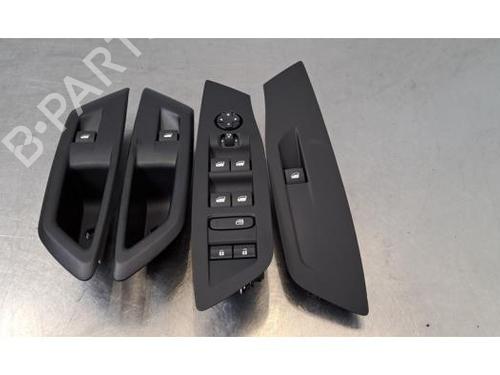 Used Switch Switch PEUGEOT 408 II (FP_, F3_, FM_) e-210 (FMZKZZ) (213 hp) 39601614 39601614