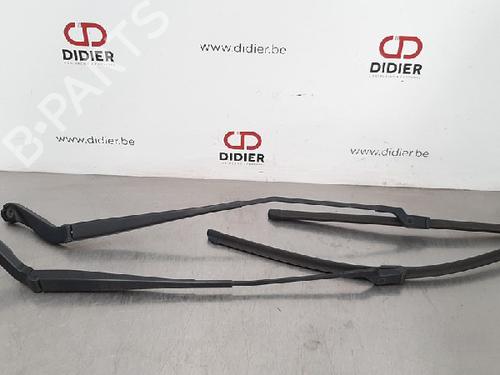 Used Front windshield wiper arm CITROËN JUMPER II Van 2.2 HDi 150 (150 hp) 15018496