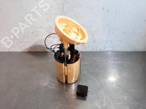 Used Fuel pump BMW 1 (E87) 116 d (116 hp) 23619577