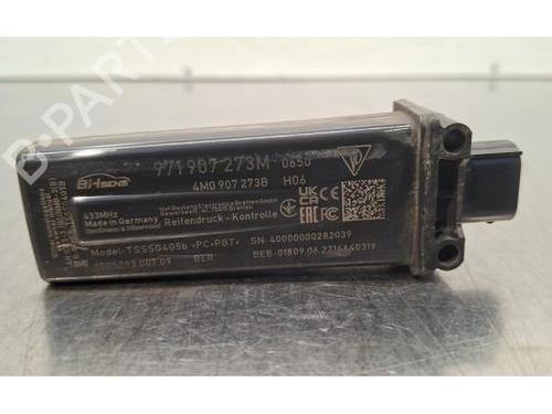 electronic-module-porsche-cayenne-9ya-2017-32767684 main image