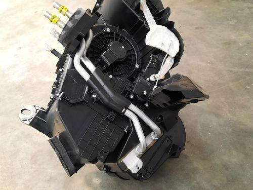 Heater matrix box MAZDA 2 (DE_, DH_) 1.3 MZR (DE3FS) | BP10874688M61  - Image 6