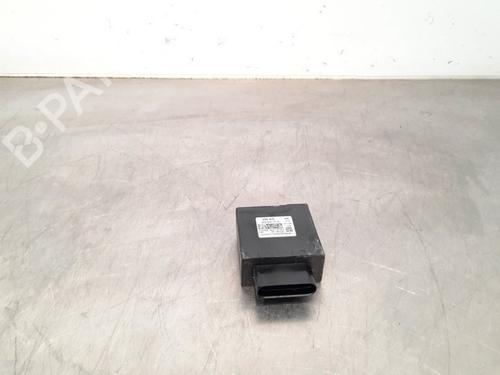 Used Electronic module VW GOLF VII Variant (BA5, BV5) 1.6 TDI (115 hp) 15040699