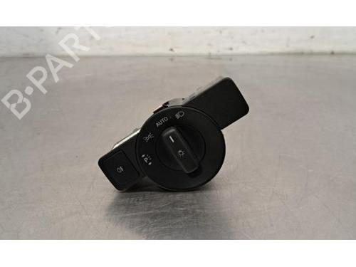 Used Headlight switch MERCEDES-BENZ VITO Van (W447) 110 CDI (447.601, 447.603, 447.605) (102 hp) 24137069