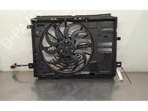 Used Radiator fan Radiator fan DS DS 7 Crossback (J4_, JR_, JC_) E-TENSE 225 (J4DGZU, J45GQU) (224 hp) 40202263 40202263