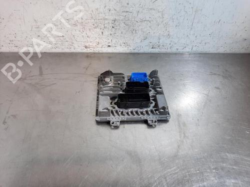 Used Engine control unit (ECU) OPEL INSIGNIA B Sports Tourer (Z18) 1.6 CDTi (35) (110 hp) 31818666