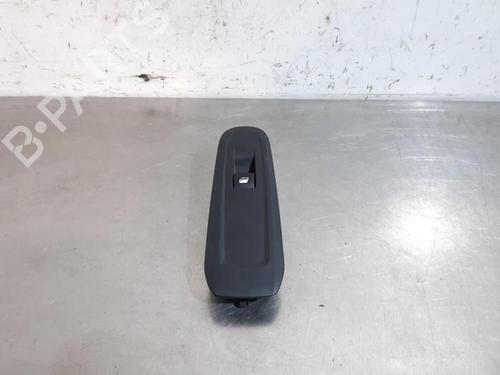 Used Switch PEUGEOT 308 II (LB_, LP_, LW_, LH_, L3_) 1.5 BlueHDi 130 (131 hp) 19633604
