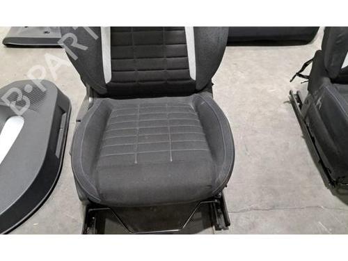 Sitze Komplett CITROËN C3 IV (CC_, CB_) 1.2 PureTech 100 (CCHPV4) | BP30446962C78